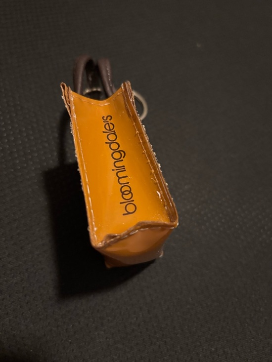 Bloomingdale's Tan and Black Key Holder - Picture 2 of 5